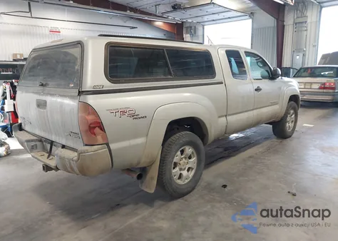 2007 Toyota Tacoma Base V6 z USA, uszkodzony, nr VIN 5TEUU42N87Z452567